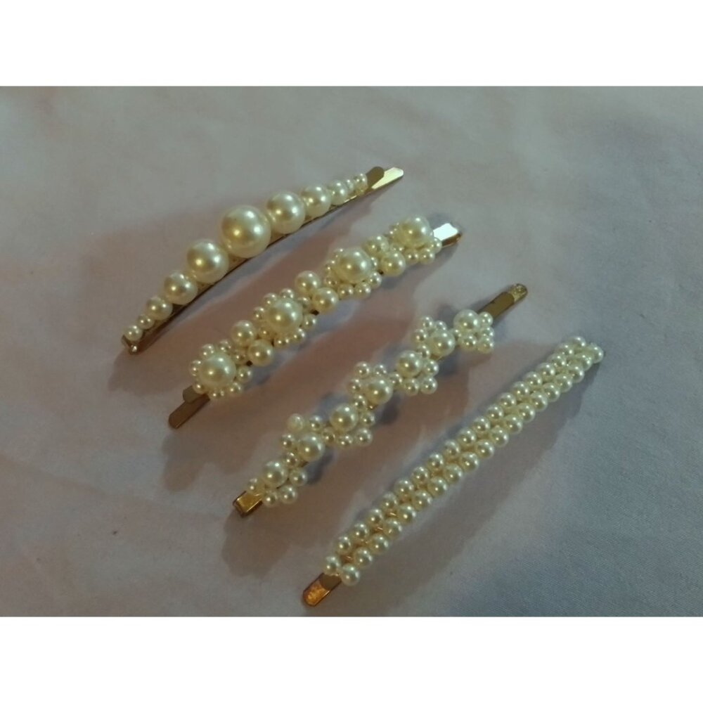 Set Of 4 Faux Pearl Hair Bobby Pins